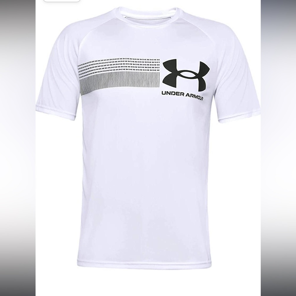 Men’s Large Under Armour T-Shirt
